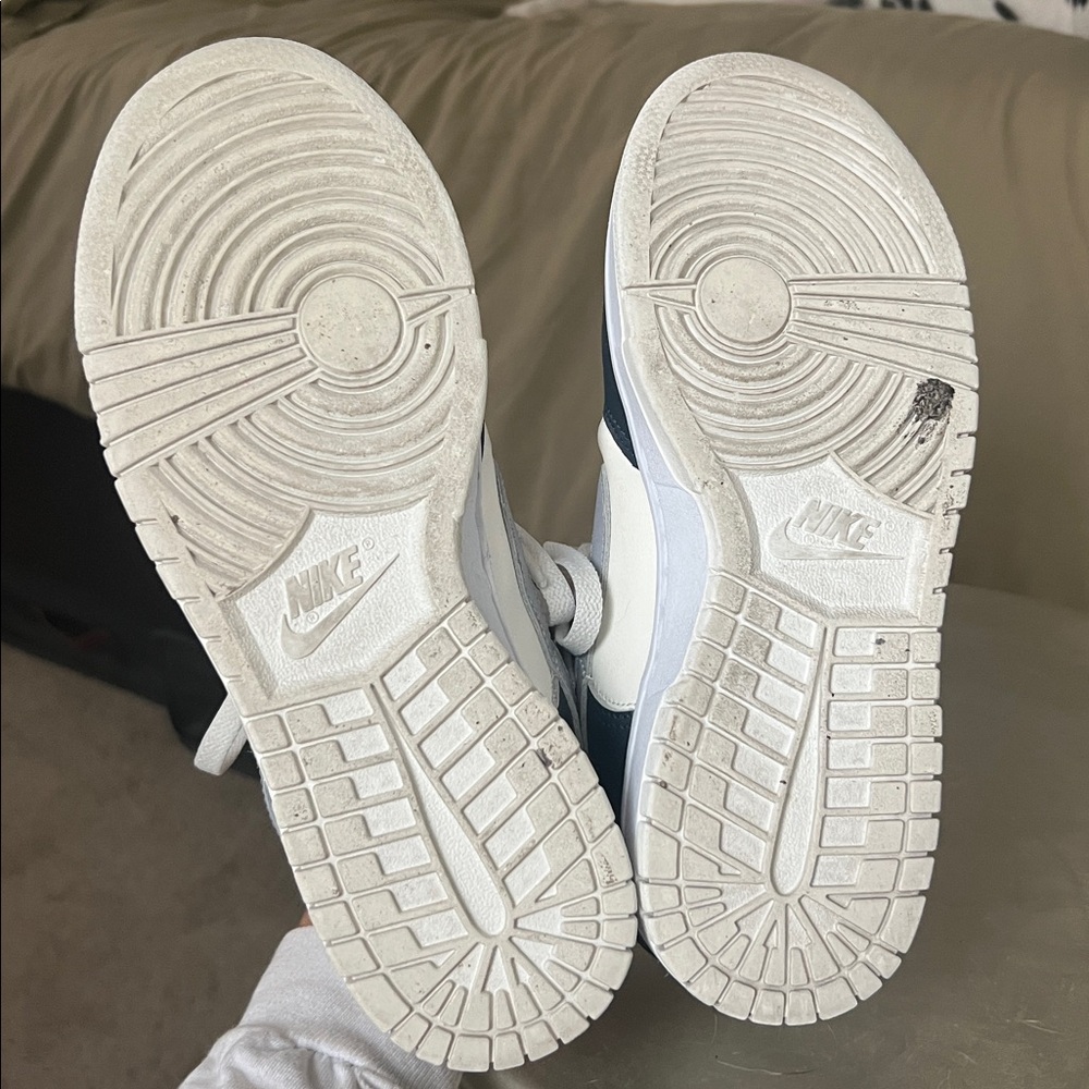 Nike Dunk Low - image 6